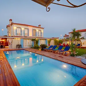 Villa Alakapi &, Alaçatı
